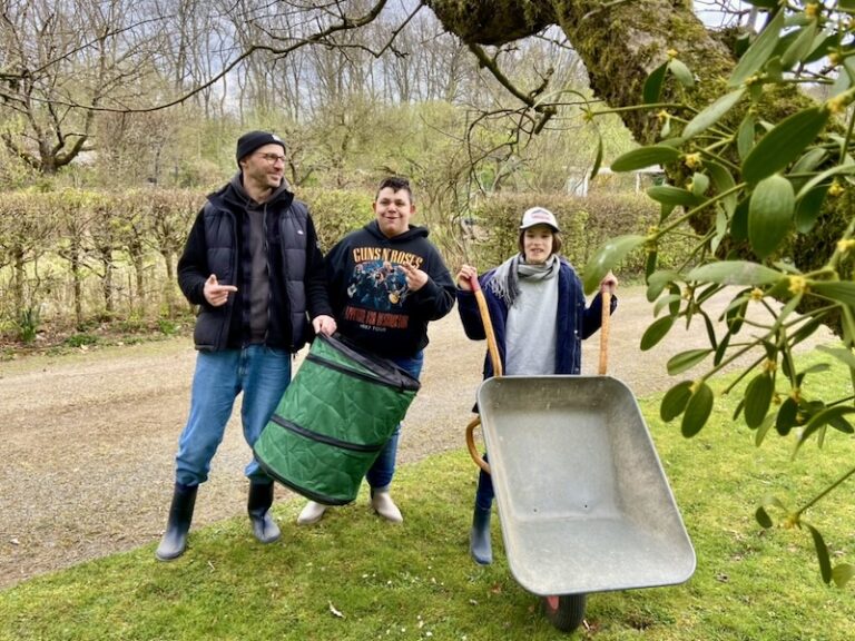 2025_Schulgarten_16BFE585-DE10-4C93-BED0-9716E2910E61_1_105_c